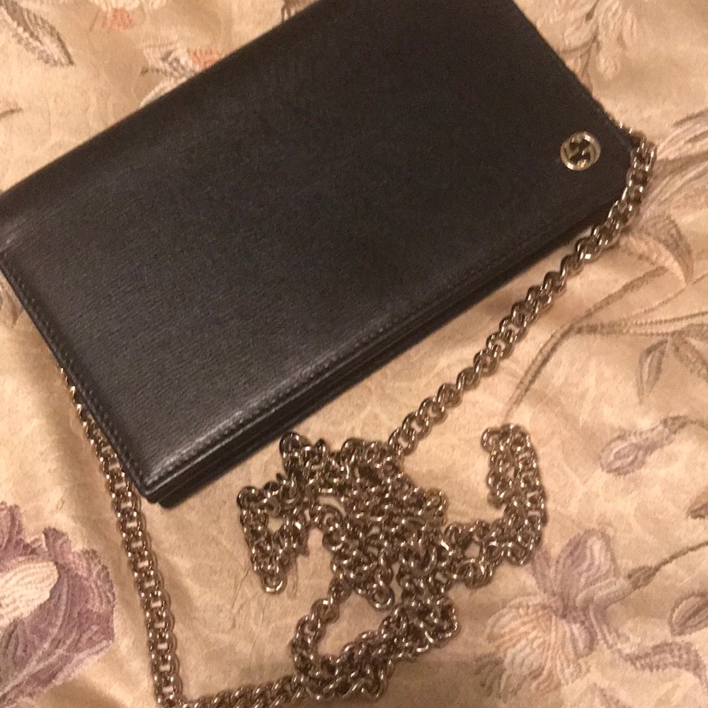 Gucci crossbody wallet purse. GG - Picture 4 of 4